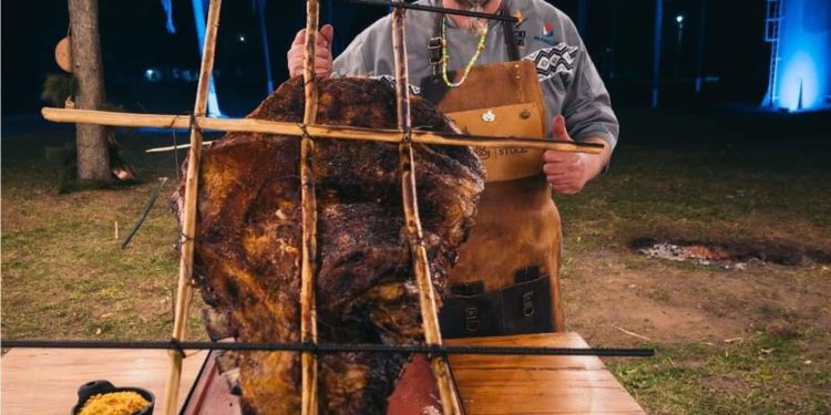 Un chaqueño, Nicki Stockl, se lleva el premio al mejor parrillero del país Un chaqueño, Nicki Stockl, se lleva el premio al mejor parrillero del país