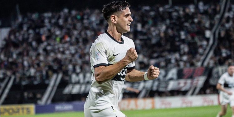Olimpia planifica cambios: El joven Manuel Romero buscaría futuro en Brasil Olimpia planifica cambios: El joven Manuel Romero buscaría futuro en Brasil