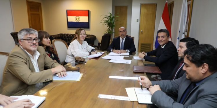 Federaciones de Padres solicitan a Canciller mantener postura Pro Vida y Familia en la Asamblea General de la OEA Federaciones de Padres solicitan a Canciller mantener postura Pro Vida y Familia en la Asamblea General de la OEA