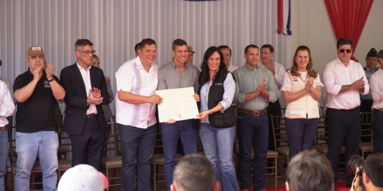 Anuncian la adjudicación de la obra vial más importante en la frontera seca con Brasil