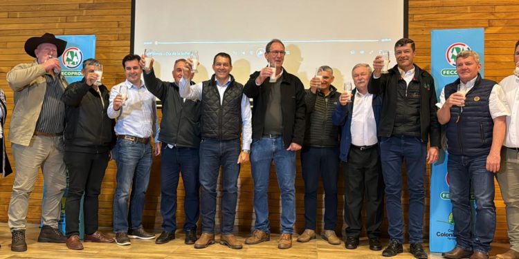 Brindaron con y por la leche Brindaron con y por la leche