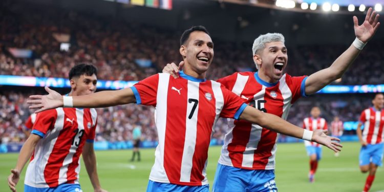 La Albirroja pierde a Marcelo Fernández para los cuartos de final por acumulación de amarillas