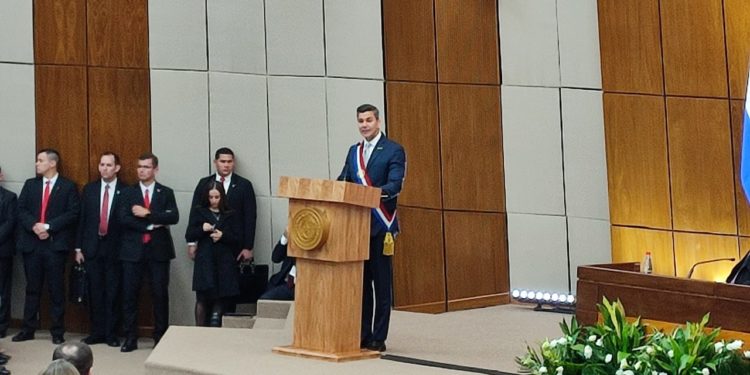 Santiago Peña: “No estoy satisfecho, pero estamos trabajando para que los paraguayos se sientan seguros”