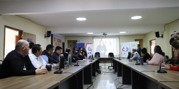 Capacitación para atender mejor a los inversionistas en el Alto Paraná Capacitación para atender mejor a los inversionistas en el Alto Paraná