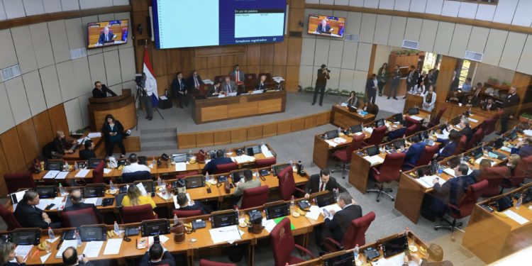 Siguen críticas al proyecto de Ley para controlar ONG’s.