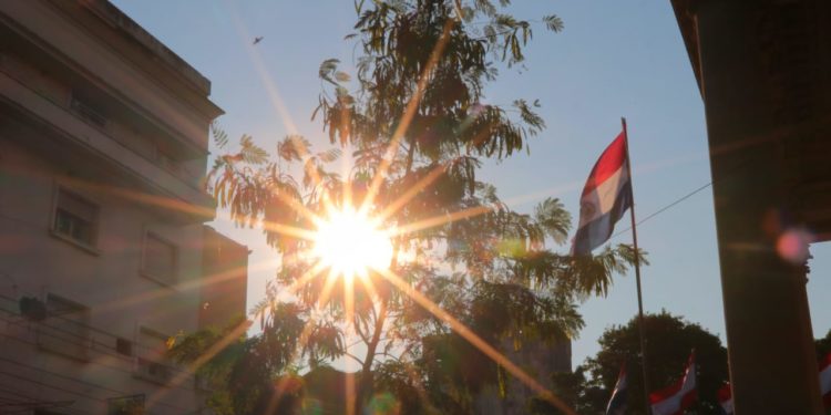 Jueves con vientos moderados a fuertes del norte a nivel nacional