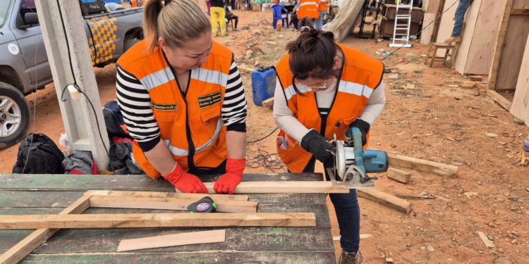 La SEN reubica a 16 familias afectadas por incendio en la Chacarita en viviendas temporales