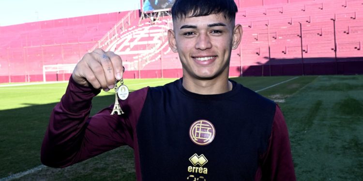Liverpool pone el ojo en el paraguayo nacionalizado argentino Julio César Soler