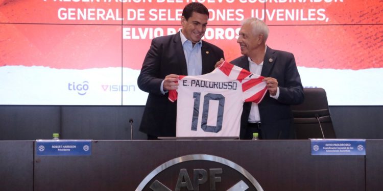 Con la llegada del DT Gustavo Alfaro, Elvio Paolorosso asumiría un nuevo desafío en la APF Con la llegada del DT Gustavo Alfaro, Elvio Paolorosso asumiría un nuevo desafío en la APF