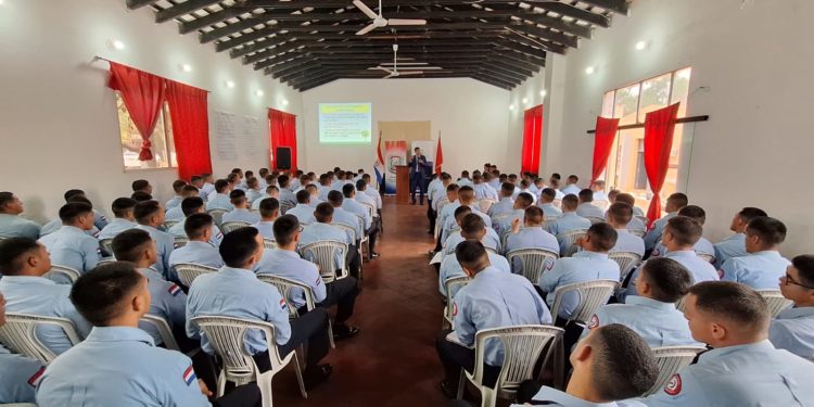 CENCAP- Si Hay Esperanza fortalece la formación integral en el Colegio de Policía de San Juan Bautista, Misiones