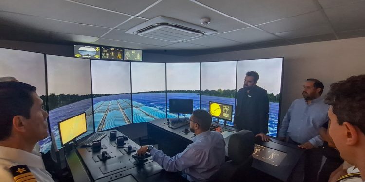 Buscan mejorar la seguridad y calidad en el transporte fluvial