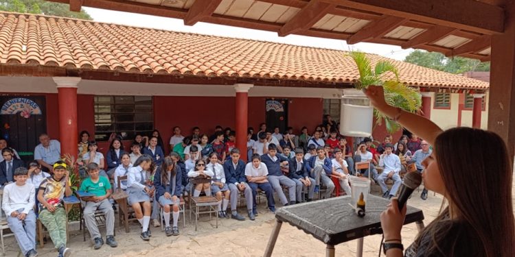 CAL Paraguay promueve valores y música paraguaya en instituciones educativas