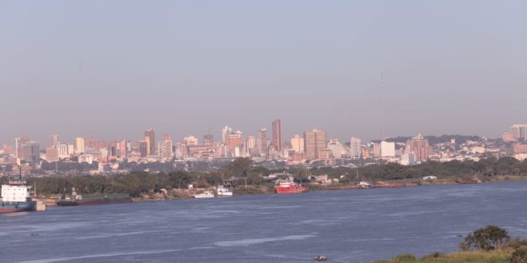 Récord de bajante en Asunción del río Paraguay Récord de bajante en Asunción del río Paraguay