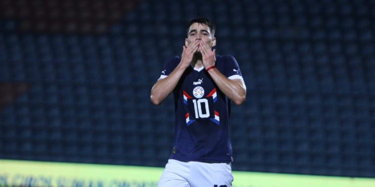 Wilder Viera, el único llamado del plano local en la convocatoria de Gustavo Alfaro