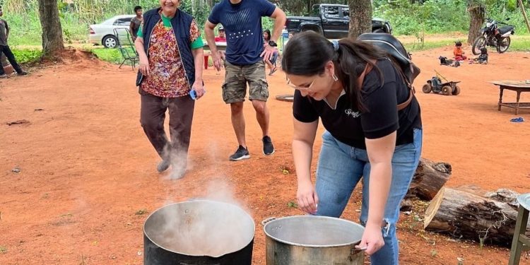 Fundación Huellas de Amor: Transformando vidas a través de la Iglesia