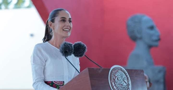 Asume la primera mujer como Presidenta de México