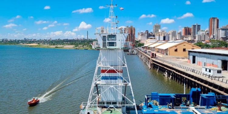 Ya es oficial: Paraguay acepta pagar peaje a Argentina en la Hidrovía.