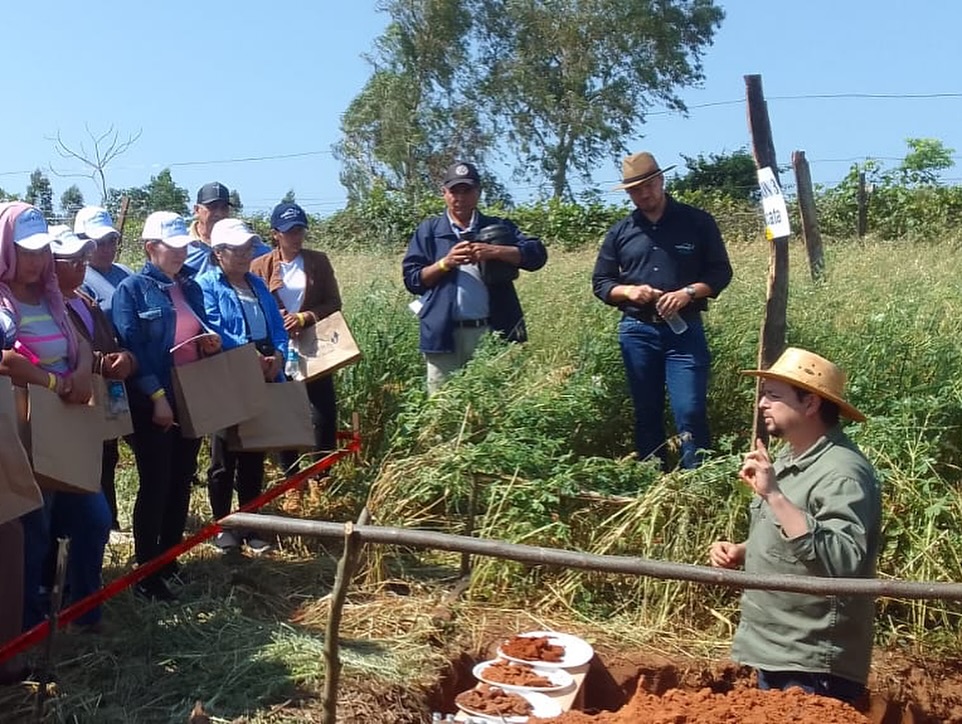 Día de campo en Buena Vista: Fomentando la sostenibilidad en la agricultura