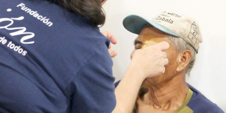 Maratón de cirugías de cataratas en el Chaco Paraguayo