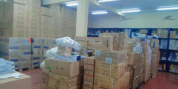 Regiones sanitarias de Amambay y Chaco reciben importante carga de medicamentos e insumos