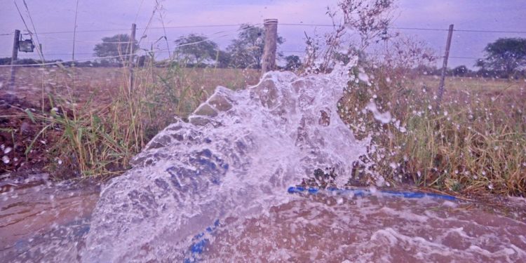 ESSAP apuesta por soluciones inmediatas y a largo plazo para garantizar agua potable en el Chaco