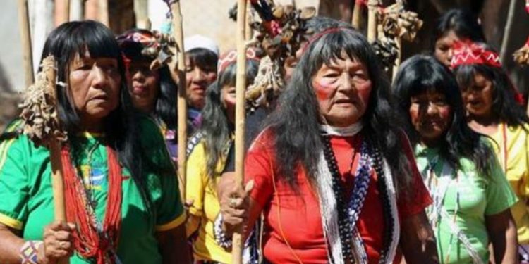 12 de Octubre: Día de la Raza y la Lucha por los Derechos de los Pueblos Indígenas