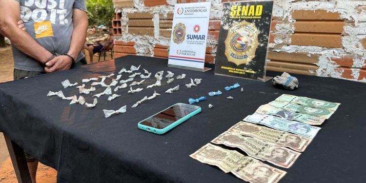 Plan Sumar: SENAD sigue su tarea e incauta otro foco de crack y cocaína en Cordillera Plan Sumar: SENAD sigue su tarea e incauta otro foco de crack y cocaína en Cordillera