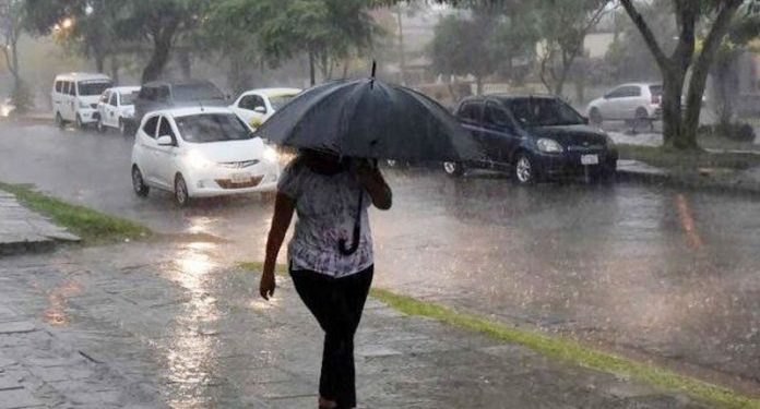 Pronostican lluvias y ocasionales tormentas eléctricas en todo el paí­s