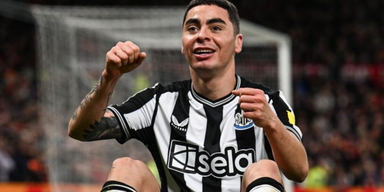 Del protagonismo con Paraguay al olvido en Newcastle: La difícil racha de Miguel Almirón
