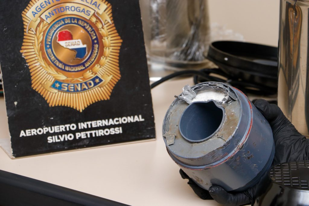 Detectan cocaína oculta en encomienda destinada a España