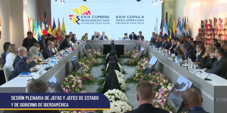 Paraguay reafirma su modelo de desarrollo económico y social en la XXIX Cumbre Iberoamericana