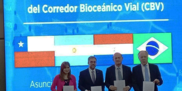 Acuerdan redoblar esfuerzos en el Corredor Bioceánico Vial