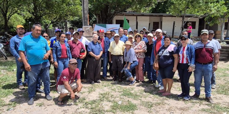 Cerro Galván de Alto Paraguay celebra su electrificación luego de una larga espera