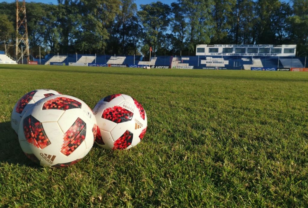 Innovación en el fútbol paraguayo: La APF inaugurará la primera cancha sintética de la Primera División