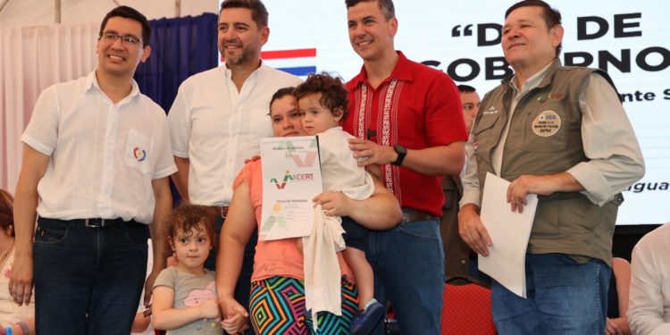 Ya se produjeron 7.500 títulos de propiedad de la reforma agraria Ya se produjeron 7.500 títulos de propiedad de la reforma agraria