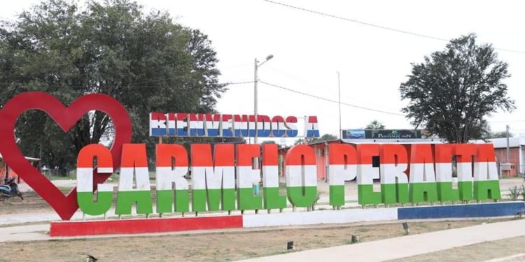 Intendente califica de «inhumano» el consumo de agua cruda en Carmelo Peralta