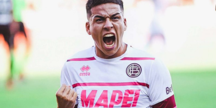 Matías Pérez, nuevo refuerzo de Cerro Porteño para la temporada 2025 Matías Pérez, nuevo refuerzo de Cerro Porteño para la temporada 2025