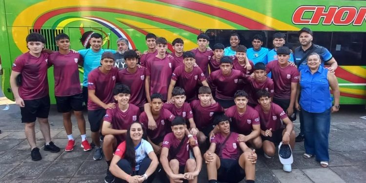 El Club Capitán Figari, Campeón de la Asociacion Paraguaya de Futbol Primera C en la Categoria Sub 16 , rumbo a Brasil