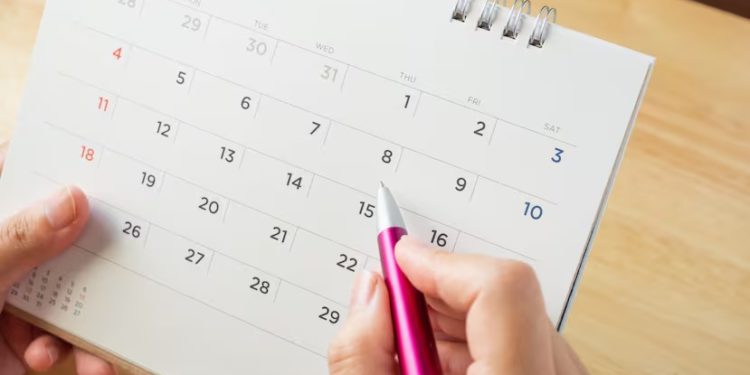 Feriados nacionales 2025 serán trasladados para incentivar el turismo interno