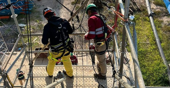 Capacitan a obreros del puente de la Bioceánica en primeros auxilios y rescate