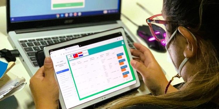 801 establecimientos de salud ya integran el Sistema de Información en Salud (HIS) 801 establecimientos de salud ya integran el Sistema de Información en Salud (HIS)