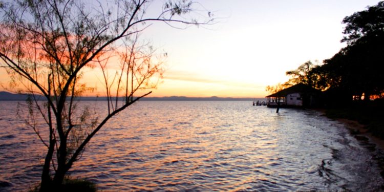 Ambiente caluroso y con probabilidad de chaparrones en algunos puntos del país Ambiente caluroso y con probabilidad de chaparrones en algunos puntos del país