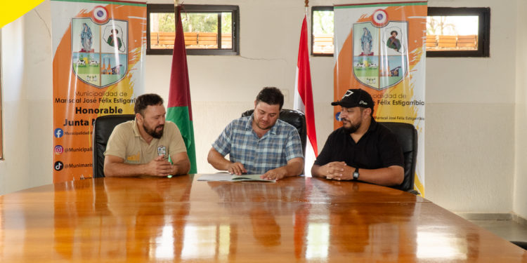 Firmaron transferencia de tierras para el Gran Hospital del Chaco
