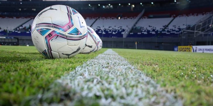 Conmebol impulsa la modernización del fútbol paraguayo con una inversión histórica en los estadios