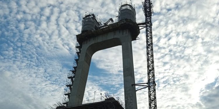 Pilono del Puente de la Bioceánica es demolido por fallas