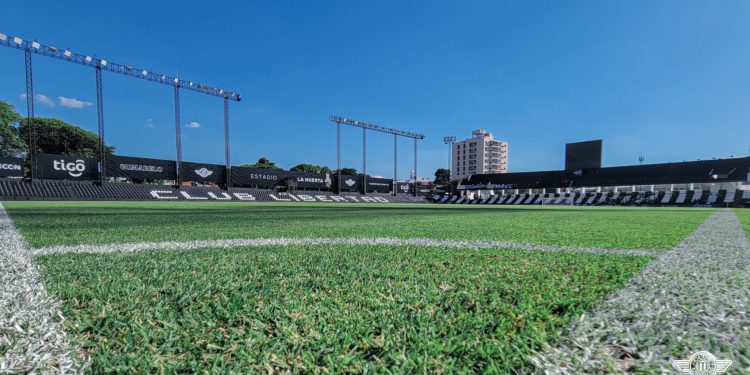 Rubén Di Tore indicó que la remozada Huerta recibirá a los grandes del fútbol paraguayo Rubén Di Tore indicó que la remozada Huerta recibirá a los grandes del fútbol paraguayo