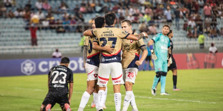 Cerro Porteño arrasa en Venezuela y llega motivado al superclásico