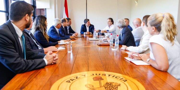 Empresarios italianos del sector cuero están en Paraguay para conocer su Sistema de Trazabilidad