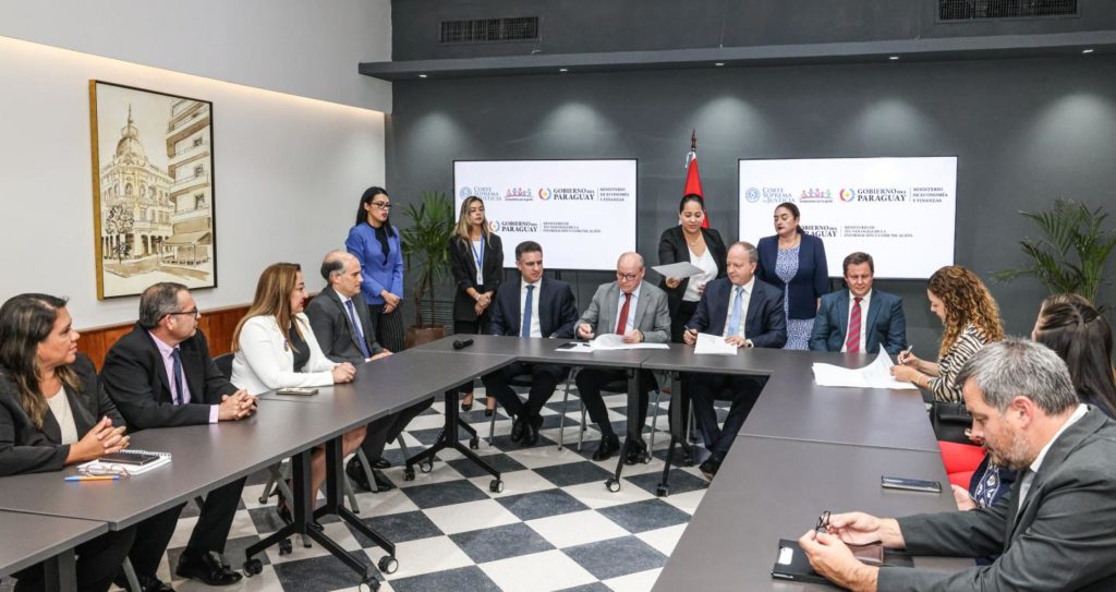 Instituciones clave acuerdan avanzar en la implementación del Registro Unificado Nacional Instituciones clave acuerdan avanzar en la implementación del Registro Unificado Nacional