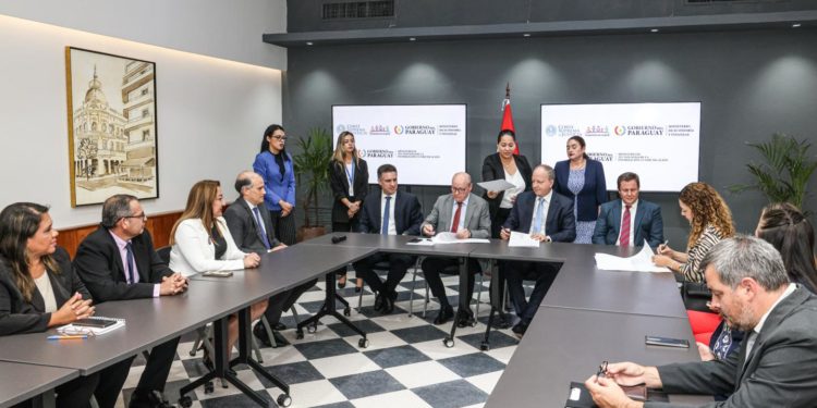 Instituciones clave acuerdan avanzar en la implementación del Registro Unificado Nacional Instituciones clave acuerdan avanzar en la implementación del Registro Unificado Nacional